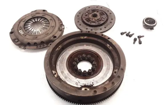 Mercedes-Benz W123 Clutch set kit R1150320601 M125