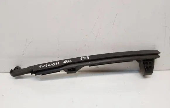 Hyundai Tucson TL Rear door windshield rail 83550D3000