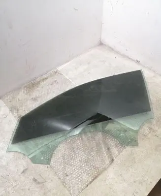 Volkswagen Jetta USA Front door window glass four-door 17A845201