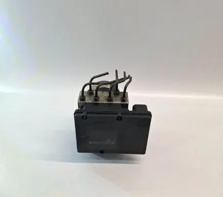 Mercedes-Benz C W203 ABS Pump A2095452532 A2034310812