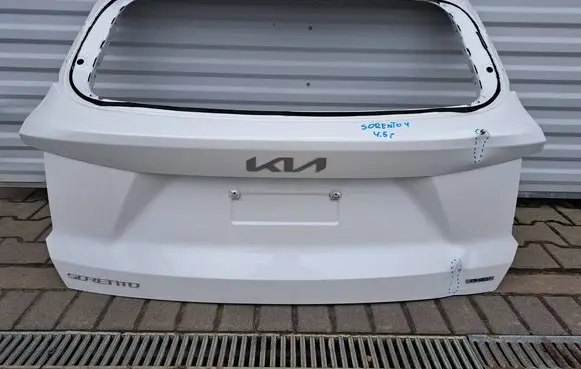 KIA Sorento IV Truck tailgate 