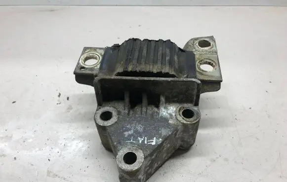 Fiat Ducato Engine mount bracket