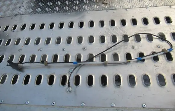 Suzuki Jimny Radio antenna 3925081A11