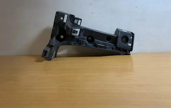 BMW X5 E70 Front bumper mounting bracket 10503410