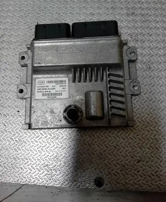 Peugeot 3008 II Engine control unit/module 9809447980