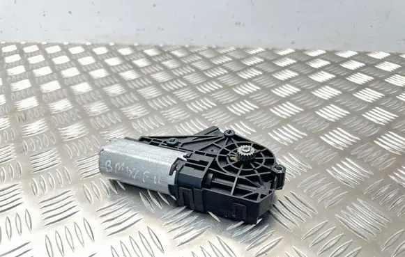 BMW 5 F10 F11 Sunroof motor/actuator 0536013202