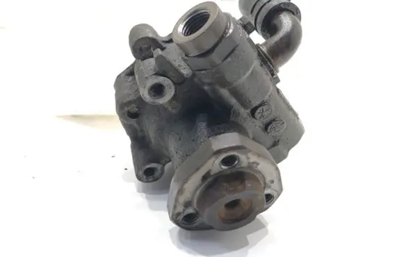 Seat Toledo II (1M) Power steering pump 1J0422154B