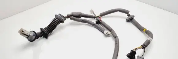 Volvo S70 V70 V70 XC Rear door wiring loom 6808727 9168