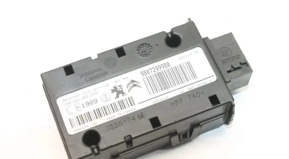 Peugeot RCZ Tire pressure control unit 9807299980