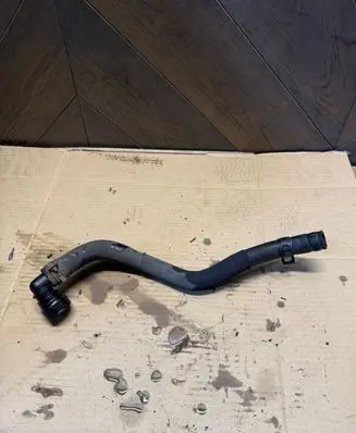 Volvo XC60 Engine coolant pipe/hose