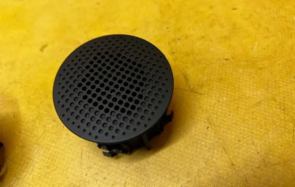 Ford Kuga III Panel speaker LV4BS044L93A LJ6T18808BB