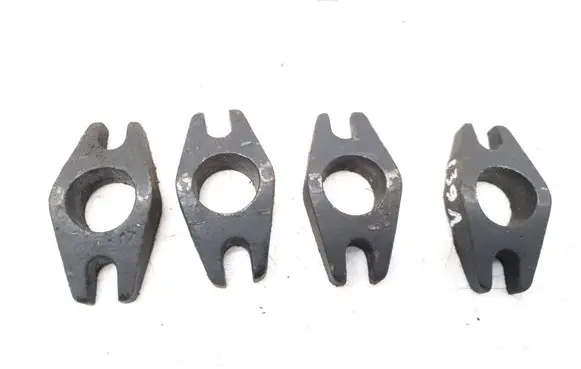 Citroen CX Fuel Injector clamp holder 