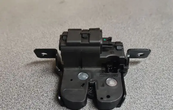 BMW 1 F20 F21 Tailgate/trunk/boot lock/catch/latch 5124 A080105 7248075