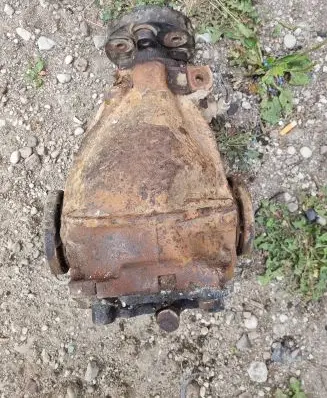 Mercedes-Benz E W124 Rear differential