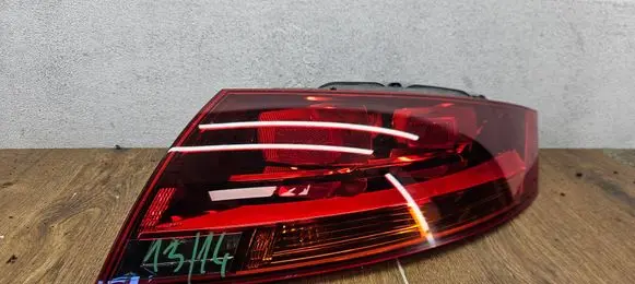 Audi TT TTS Mk2 Rear/tail lights 8J0945096C