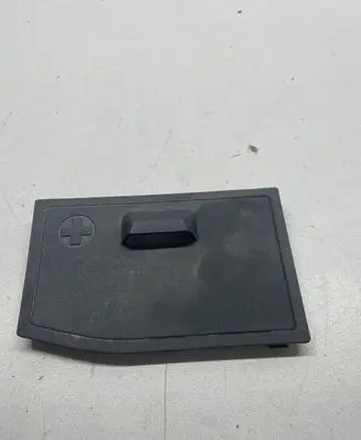 Audi A4 S4 B8 8K Battery box tray cover/lid 8K1819424