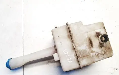 KIA Cerato Windshield washer fluid reservoir/tank 986102F000