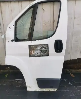 Fiat Ducato Front door