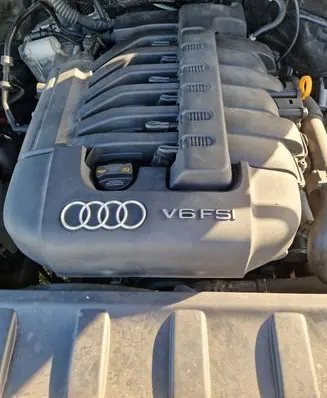 Audi Q7 4L Engine