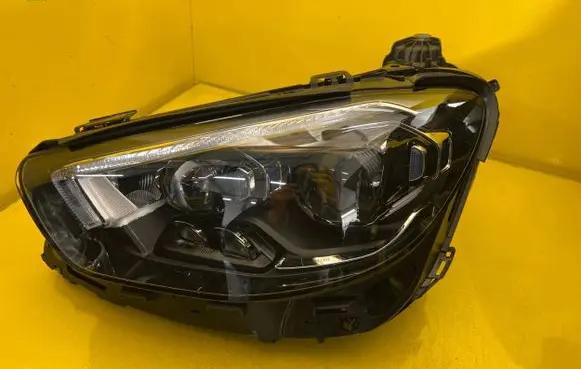 Mercedes-Benz E W213 Headlight/headlamp A2139060110