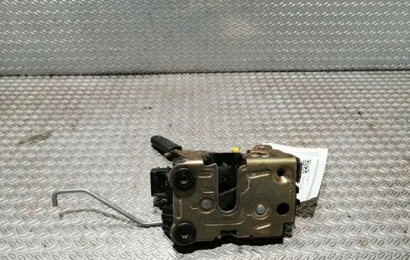 Renault Master II Front door lock