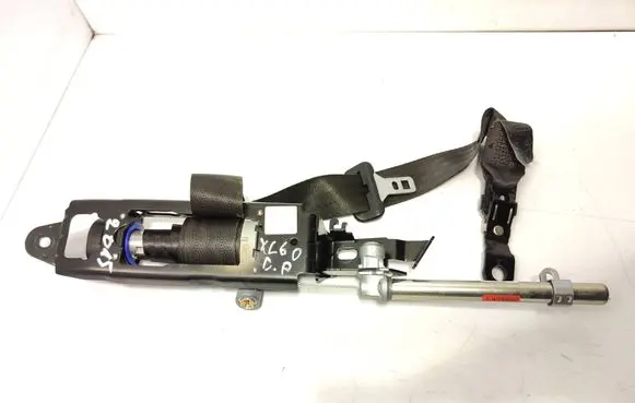 Volvo XC60 Front seatbelt 