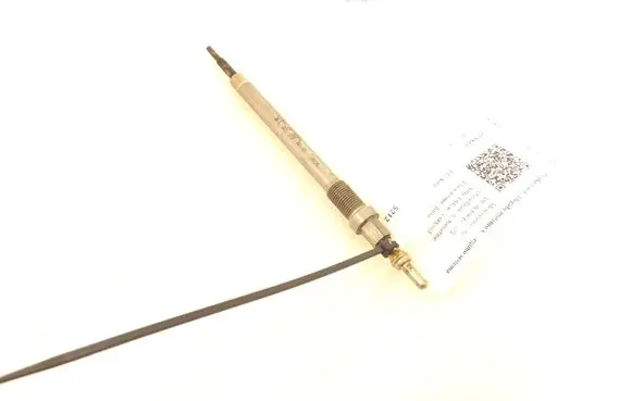 Mercedes-Benz ML W166 Spark plug A0011598001