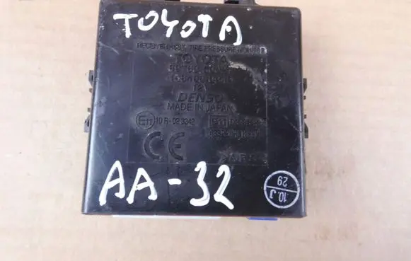 Lexus LS 460 - 600H Tire pressure control unit 8976050021