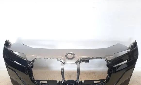 BMW 7 G70 Front bumper