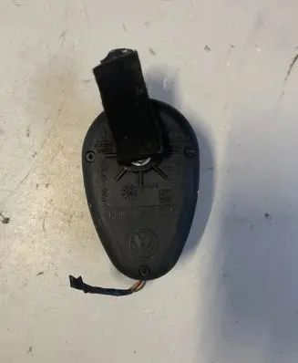 Volkswagen Touareg I Alarm system siren 1J0951605