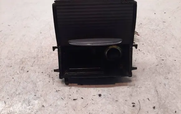 Mercedes-Benz A W168 Car ashtray A1688100930 E040413101