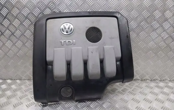 Volkswagen Golf V Heat shield in engine bay 03G103925BP