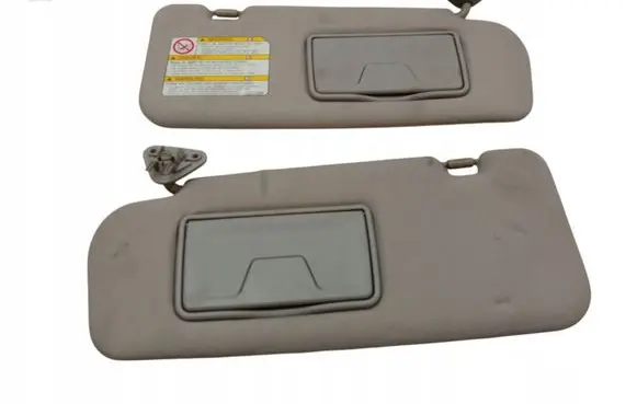 Mitsubishi Grandis Sun visor