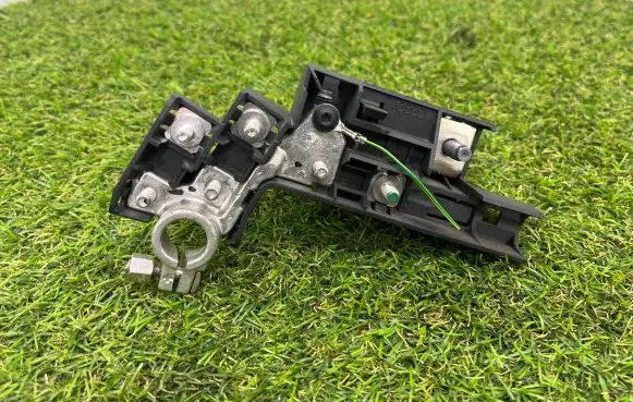 Audi A6 S6 C7 4G Positive wiring loom 8J0915459 ZQ01082011 213256