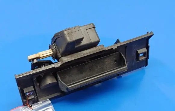 Peugeot 206 CC Tailgate/trunk/boot exterior handle