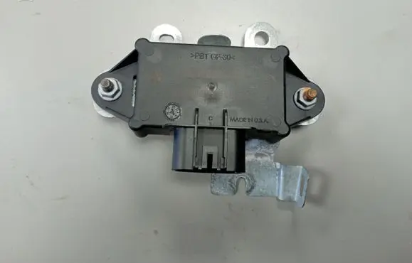 Chrysler Pacifica Fuel injection pump control unit/module 68434538AA