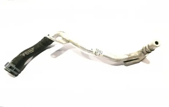 Coolant pipe/hose