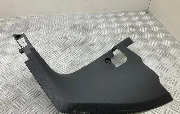 Volkswagen Tiguan Front sill trim cover 5NB863483C 5NB863483B