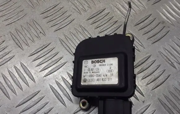Audi A6 S6 C5 4B A/C air flow flap actuator/motor 4B1820511