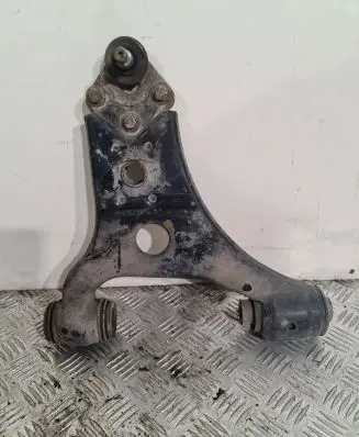 Mercedes-Benz B W245 Front lower control arm/wishbone A1693300407