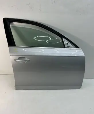 Audi A4 S4 B8 8K Front door LX7W