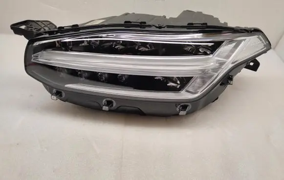 Volvo XC90 Headlight/headlamp