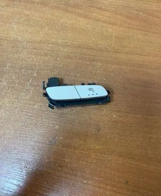 Mercedes-Benz GLC X253 C253 Seat heating switch A2059052818
