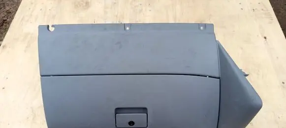 Volkswagen Golf IV Glove box 1J1857101A 1J1857104A 1J1857103A