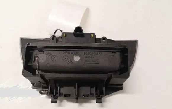 BMW 1 E81 E87 Car ashtray 9650231877 34685X 9632609777