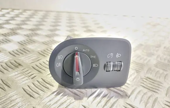 Light switch