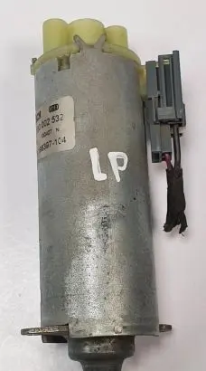 Volvo XC90 Seat adjustment motor 0130002532