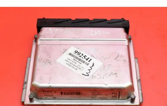 Volvo XC90 Engine control unit/module ECU 30637733A