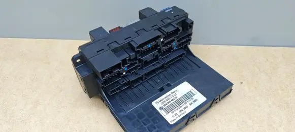 Mercedes-Benz CLK A209 C209 Fuse box set 2095451301