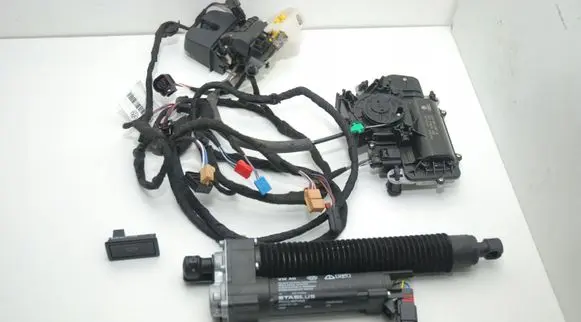 Tailgate/trunk/boot lift motor